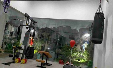 Sawahan Surabaya | Jual Rumah Bagus 2 Lantai 246 m² Ada Kolam Renang di Petemon Dekat Arjuno Banyuurip Tidar Simo Semarang Pasar Turi Kembang Kedungdoro