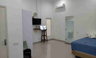 Sawahan Surabaya | Jual Rumah Bagus 2 Lantai 246 m² Ada Kolam Renang di Petemon Dekat Arjuno Banyuurip Tidar Simo Semarang Pasar Turi Kembang Kedungdoro