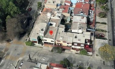 VENTA DE CASA EN GUADALAJARA COL JARDINES DE LA CRUZ