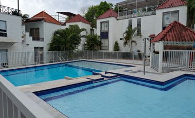 CASA EN VENTA EN CONJUNTO CERRADO EN GIRARDOT