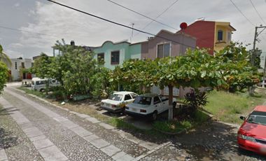 CASA EN REMATE, FRACC. LOS RUISEÑORES, TAPACHULA, CHIAPAS