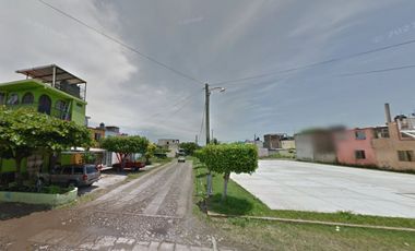 CASA EN REMATE, FRACC. LOS RUISEÑORES, TAPACHULA, CHIAPAS