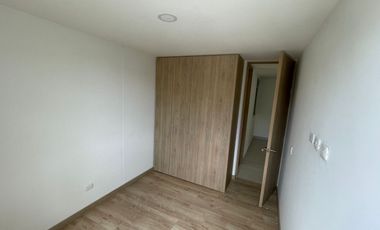 SE VENDE APARTAMENTO SECTOR LOS COLORES