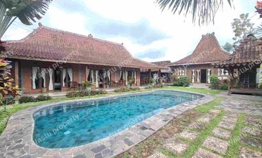 DIJUAL CEPAT VILLA JOGLO DEKAT STADION MAGUWO