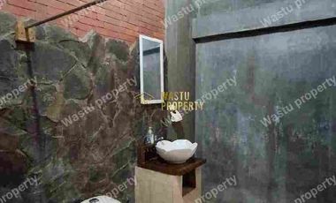 DIJUAL CEPAT VILLA JOGLO DEKAT STADION MAGUWO