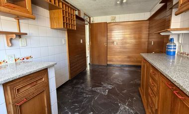 VÓRTICE INMOBILIARIA ALQUILA AMPLIO DEPARTAMENTO EN QUINTA SECCIÓN, CAPITAL, MENDOZA