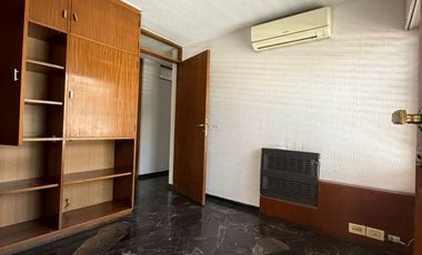 VÓRTICE INMOBILIARIA ALQUILA AMPLIO DEPARTAMENTO EN QUINTA SECCIÓN, CAPITAL, MENDOZA