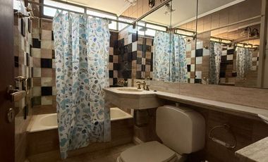 VÓRTICE INMOBILIARIA ALQUILA AMPLIO DEPARTAMENTO EN QUINTA SECCIÓN, CAPITAL, MENDOZA