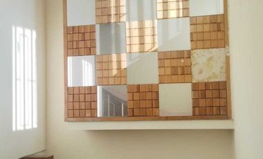 SE VENDE PROPIEDAD DE 5 DEPARTAMENTOS, CERCA DEL PARQUE BORUNDA, CIUDAD JUAREZ CHIH.