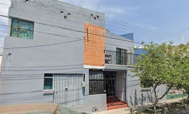 VENTA DE CASA EN GUADALAJARA COL JARDINES DE SANTA ISABEL