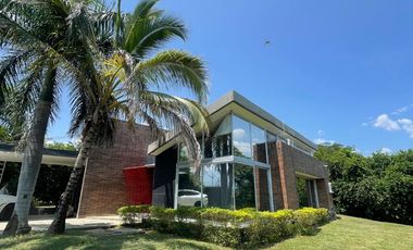 SE VENDE FINCA CAMPESTRE