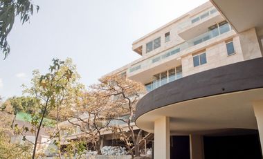 Venta Exclusivo departamento en Lomas Altas, diseño Girault y vista espectacular. Core & Shell para crear tu propio lujo.