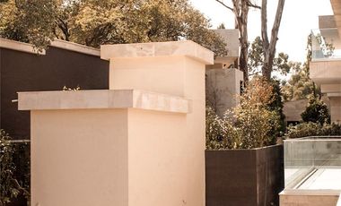 Venta Exclusivo departamento en Lomas Altas, diseño Girault y vista espectacular. Core & Shell para crear tu propio lujo.