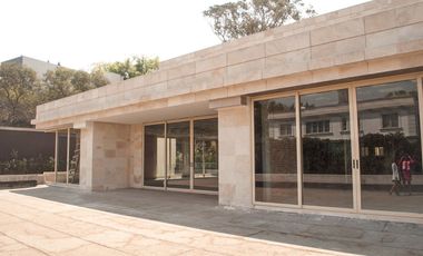 Venta Exclusivo departamento en Lomas Altas, diseño Girault y vista espectacular. Core & Shell para crear tu propio lujo.