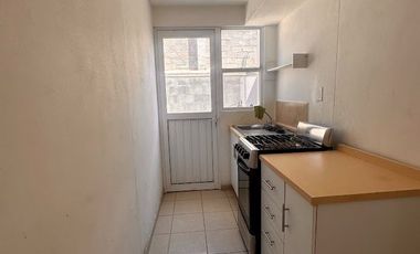 RENTA DE CASA EN VIÑEDOS SALIDA LEON SILAO