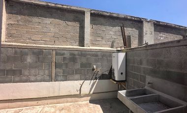 RENTA DE CASA EN VIÑEDOS SALIDA LEON SILAO