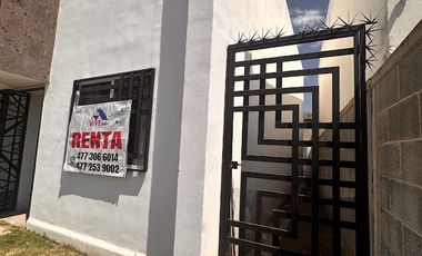 RENTA DE CASA EN VIÑEDOS SALIDA LEON SILAO