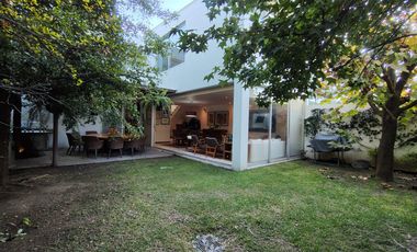 Casa en Olivos Residencial