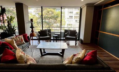Venta de Amplio Departamento en Exclusiva Sección de Polanco, Remodelado con Terraza.