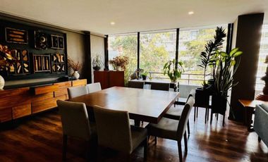 Venta de Amplio Departamento en Exclusiva Sección de Polanco, Remodelado con Terraza.