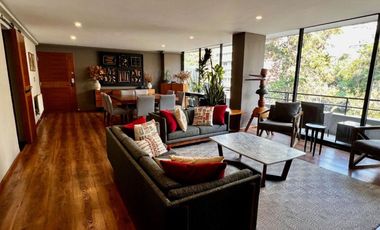 Venta de Amplio Departamento en Exclusiva Sección de Polanco, Remodelado con Terraza.