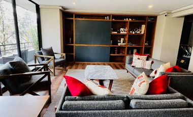Venta de Amplio Departamento en Exclusiva Sección de Polanco, Remodelado con Terraza.