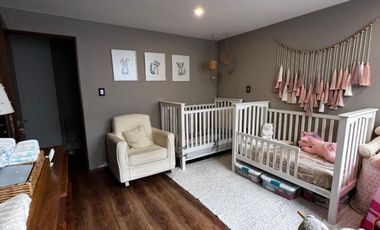 Venta de Amplio Departamento en Exclusiva Sección de Polanco, Remodelado con Terraza.