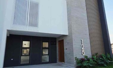 Residencial en venta Puerta de Hierro zona sur pte de la ciudad zona del campestre