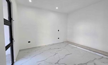 Residencial en venta Puerta de Hierro zona sur pte de la ciudad zona del campestre