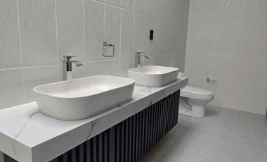 Residencial en venta Puerta de Hierro zona sur pte de la ciudad zona del campestre