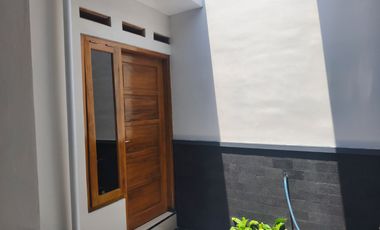 RUMAH CLUSTER EXCLUSIVE SOLO BARU SANTIKA LAND