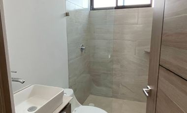 Renta departamento. Col. Manantiales. Blvd Forjadores y periférico