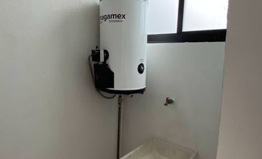 Renta departamento. Col. Manantiales. Blvd Forjadores y periférico