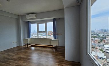 Siap Huni, Disewakan Loft 2 Lantai Eksklusif Maqna Residence Furnish Mewah, Dekat Puri Indah Mall, Lippo Mall