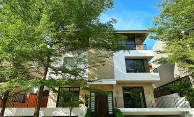 FOR LEASE/RENT: Live Luxuriously in a Beautiful Home in McKinley Hill Village, BGC