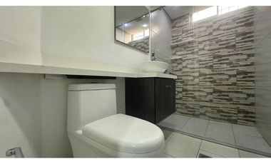 VENDO CASA EN LA ALMERIA