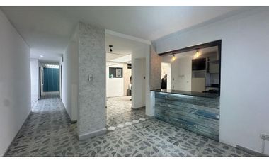 VENDO CASA EN LA ALMERIA