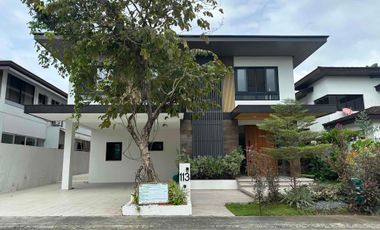 for sale,house and lot,  brand new, modern, primera ayala southvale.