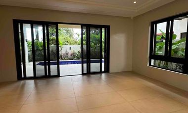 for sale,house and lot,  brand new, modern, primera ayala southvale.