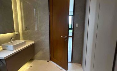 for sale,house and lot,  brand new, modern, primera ayala southvale.