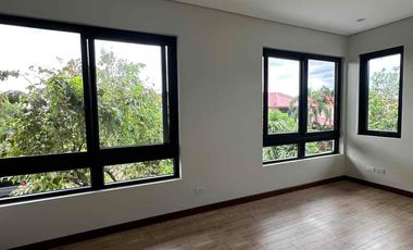 for sale,house and lot,  brand new, modern, primera ayala southvale.