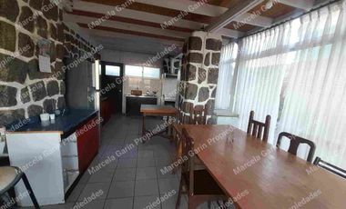 Arriendo Temporal Casa de vacaciones en El Tabo equipada para 20 personas frente al Mar