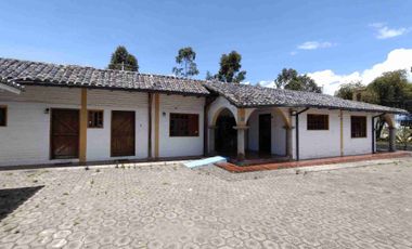 PROPIEDAD EN VENTA IDEAL PARA HOSTERÍA SECTOR TABABELA