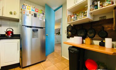 Se Vende Hermosa Casa De 2 Pisos En Pasaje Cerrado Quilicura