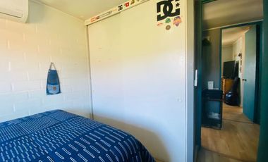 Se Vende Hermosa Casa De 2 Pisos En Pasaje Cerrado Quilicura