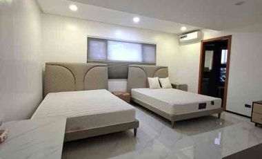 *KSB : AYALA ALABANG VILLAGE 1,249SQM 240M