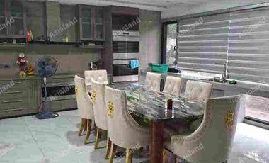 KSB : AYALA ALABANG VILLAGE 1,249SQM 240M