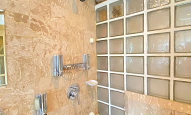 Lanna Style Suite for Sale & Rent at Srithana Condo 2