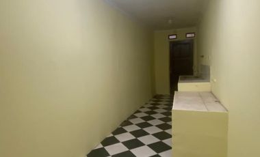 Disewakan rumah 1 lantai akses Bintaro Jaya, Tangerang Selatan.