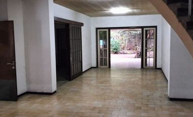 Dijual/Sewa Rumah Komersial 2 Lantai Jalan Imam Bonjol, Surabaya